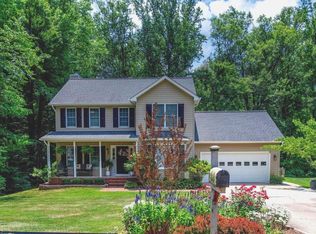 108 Valley View Rd, Fredericksburg, VA 22407