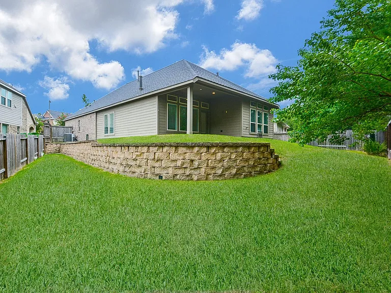 232 Clementine Ct — Photo 29