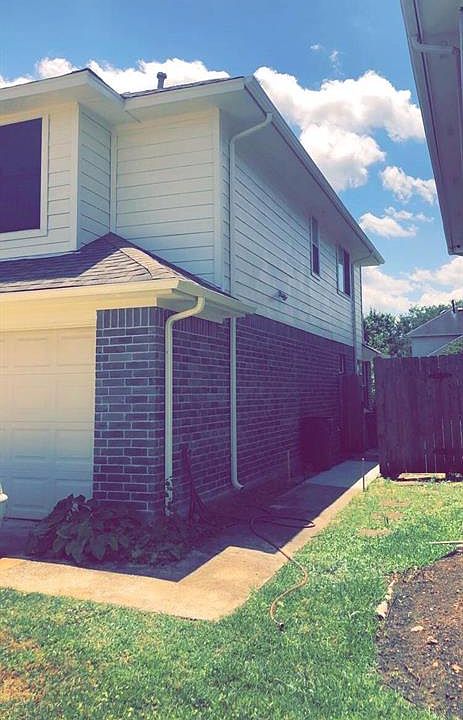 1st image of 4018 Leighann Lane Dr
