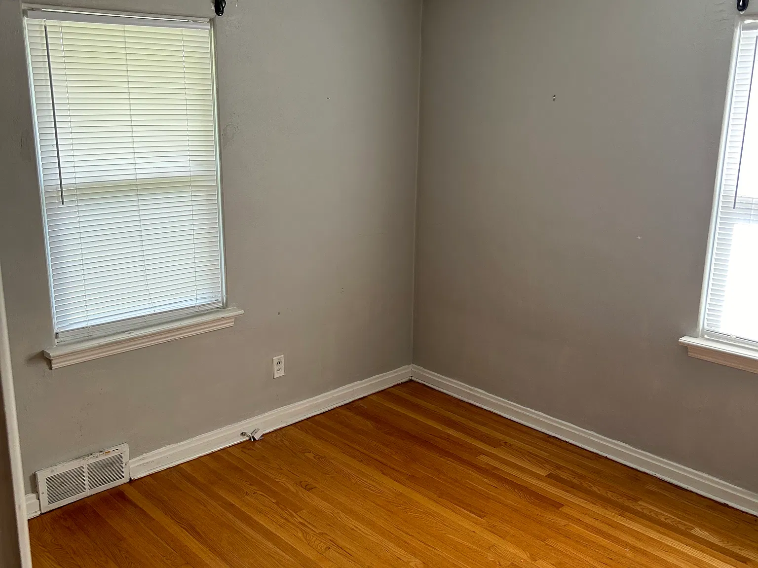 8626 Security Ct — Photo 4