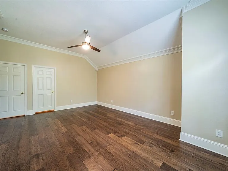2231 Templeton Dr — Photo 19