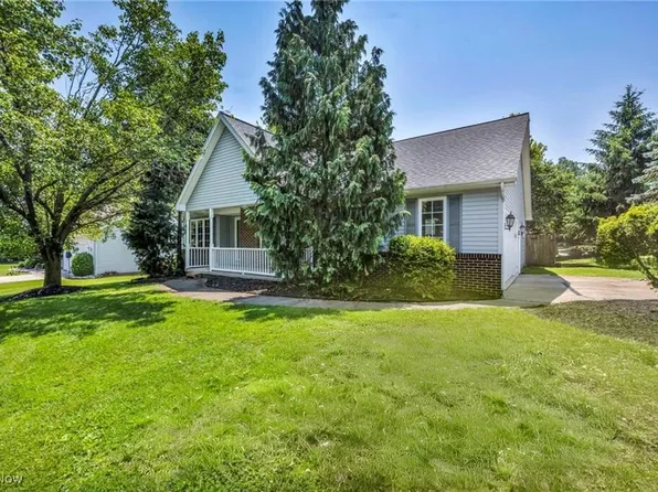 35850 Roberts Rd, Eastlake, OH 44095