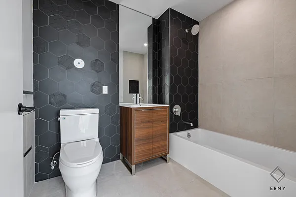 Rented by ERNY LLC | media 8
