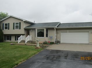 6462 W Plains Rd, Eaton Rapids, MI 48827