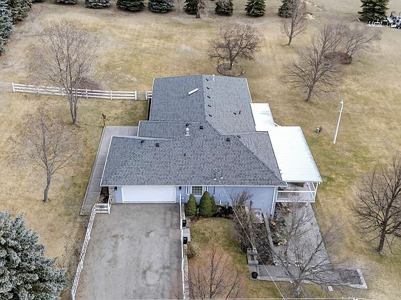 3rd image of 432 Pintail Rd