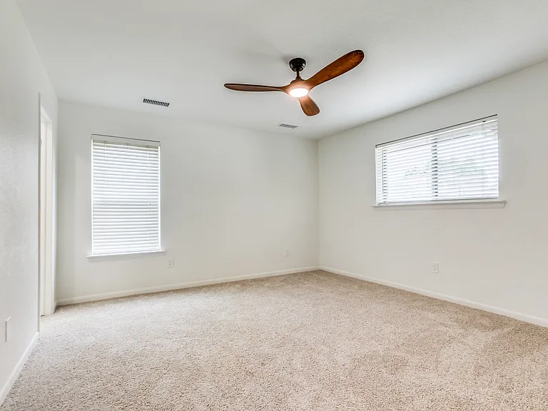 1213 Mill Valley Dr — Photo 18