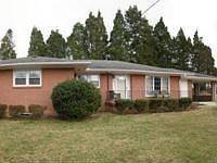 1st image of 104 Murphy Cir