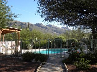 11045 E Snyder Rd, Tucson, AZ 85749