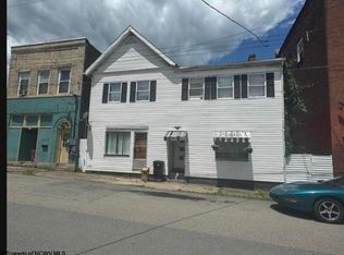 302 Columbia St, Fairmont, WV 26554