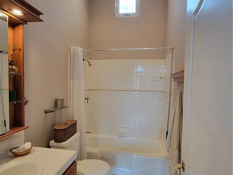 21171B Lochlea Ln — Photo 32