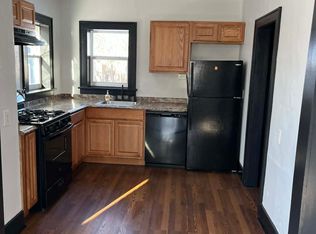 21 Pleasant St, Massena, NY 13662