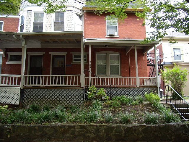1st image of 1209 Gilpin Ave APT 5