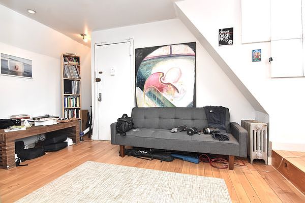 1st image of 731 Saint Nicholas Ave