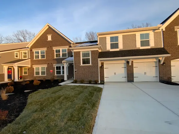 2744 Amberwood Ln, Dayton, OH