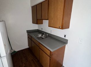 15550 E 10 Mile Rd APT 7, Eastpointe, MI 48021