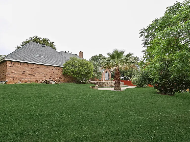 545 Oak Hill Dr — Photo 38