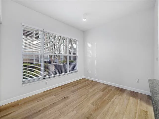 25115 Harbour Vista Cir — Photo 15