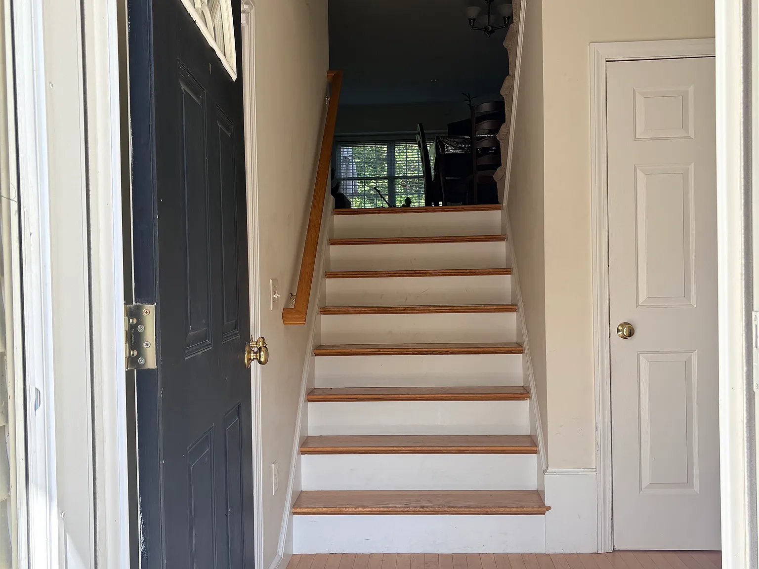 2 bed, 2.5 bath, 1524 sqft, $3,200 — Photo 3