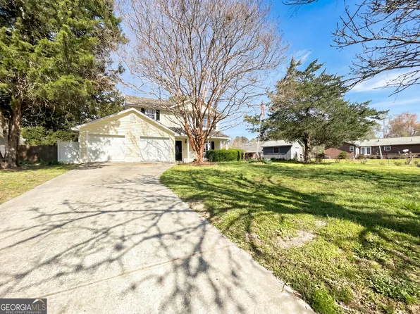 227 Brown Acres Rd, Griffin, GA 30224