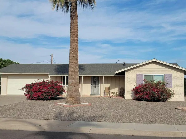 12014 N Cherry Hills Dr E, Sun City, AZ 85351