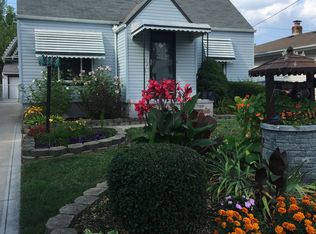 12901 Darlington Ave, Garfield Heights, OH 44125