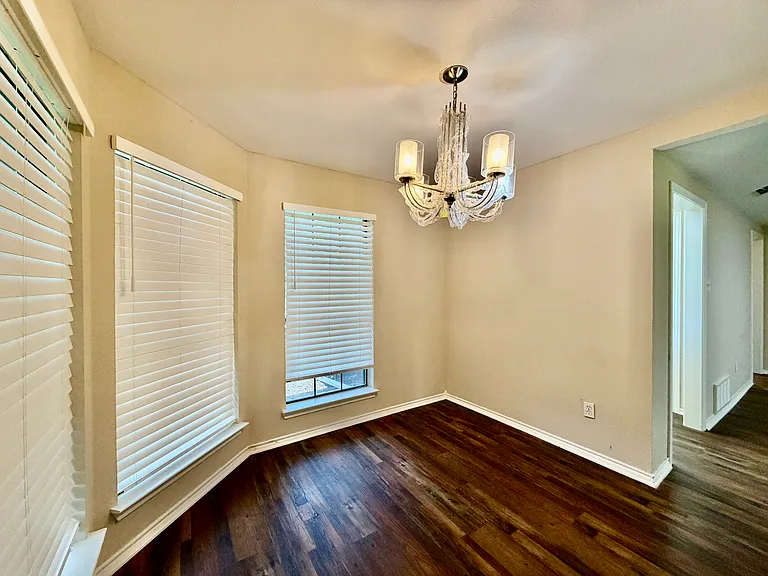 3205 Bryan St — Photo 10