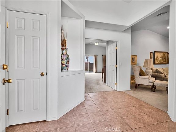 3rd image of 58370 Mountain View Trl