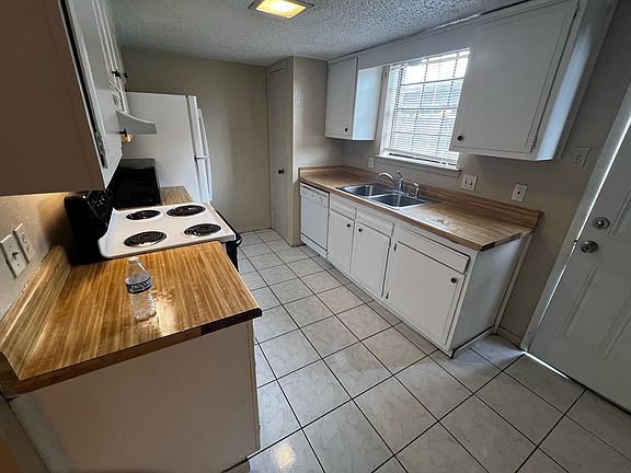 2nd image of 85 E Caldwood Dr APT 12