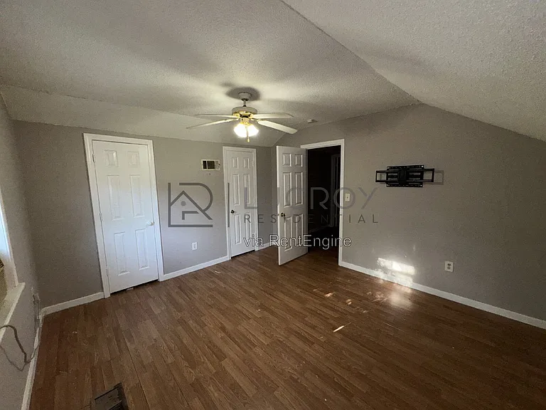 102 Briarmeade Dr #A — Photo 6