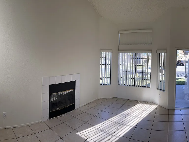 39824 Creative Dr — Photo 4