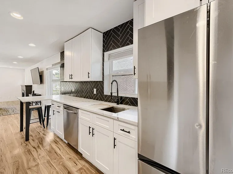 4200 Tejon St — Photo 11