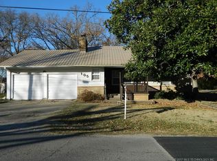 105 Jamestown St, Tahlequah, OK 74464