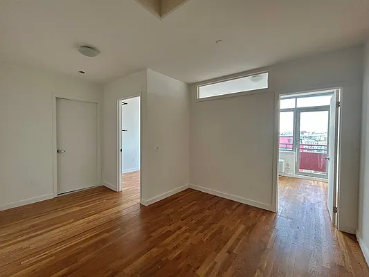 Rented by Arché Nest | media 6