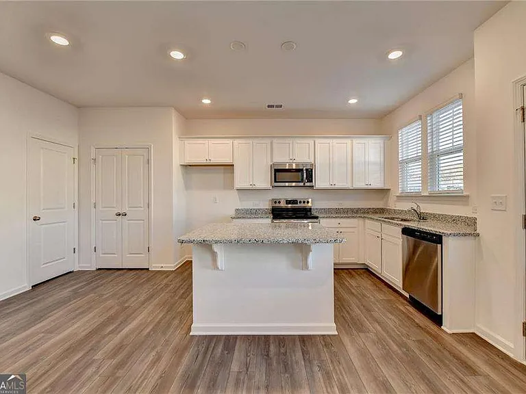 155 Star Ct — Photo 26