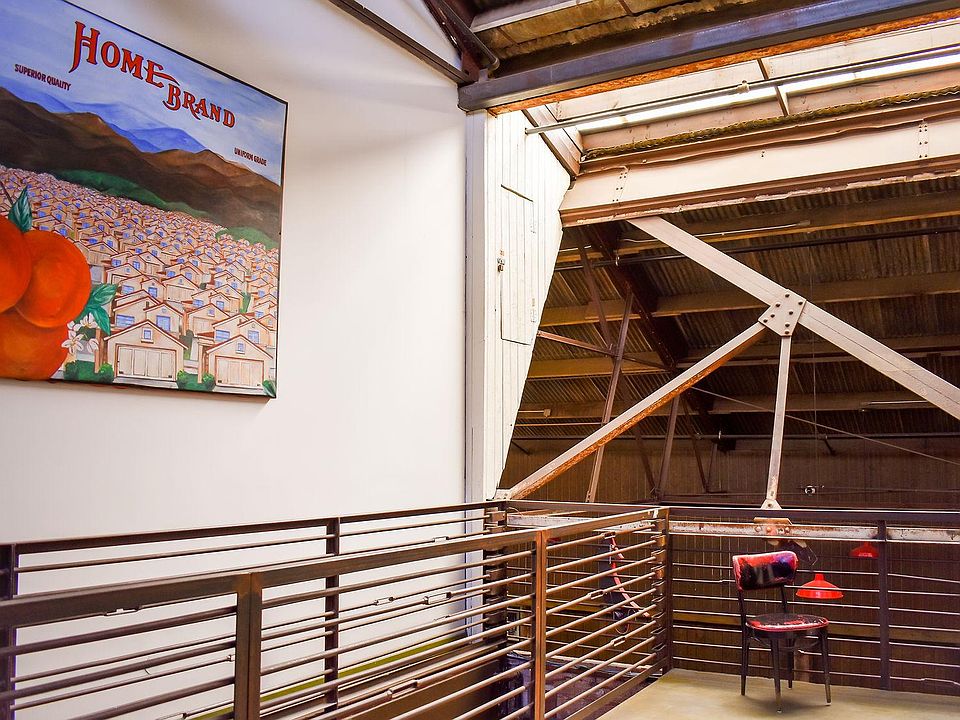Second floor Atrium