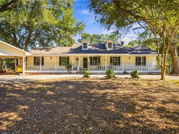 5 Millard Smith Rd, Deville, LA 71328