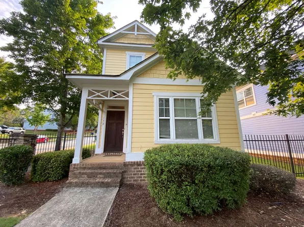 172 Ruth Dr, Athens, GA 30601