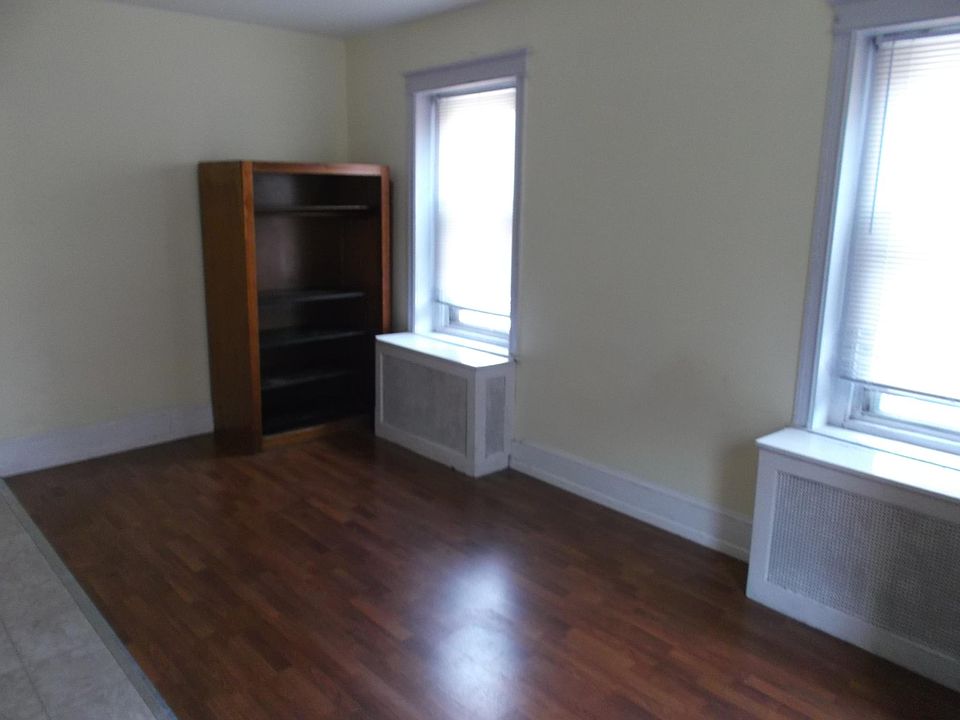 1st image of 1232 E Palmer St Floor 2