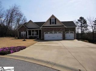 104 Judges Ln, Greer, SC 29651