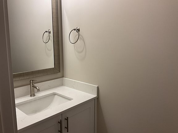 4th image of 2387 Cardigan Dr