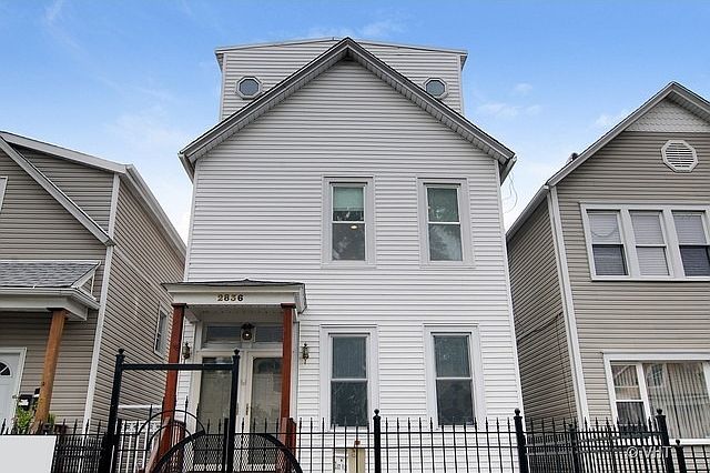 1st image of 2836 N Maplewood Ave #2