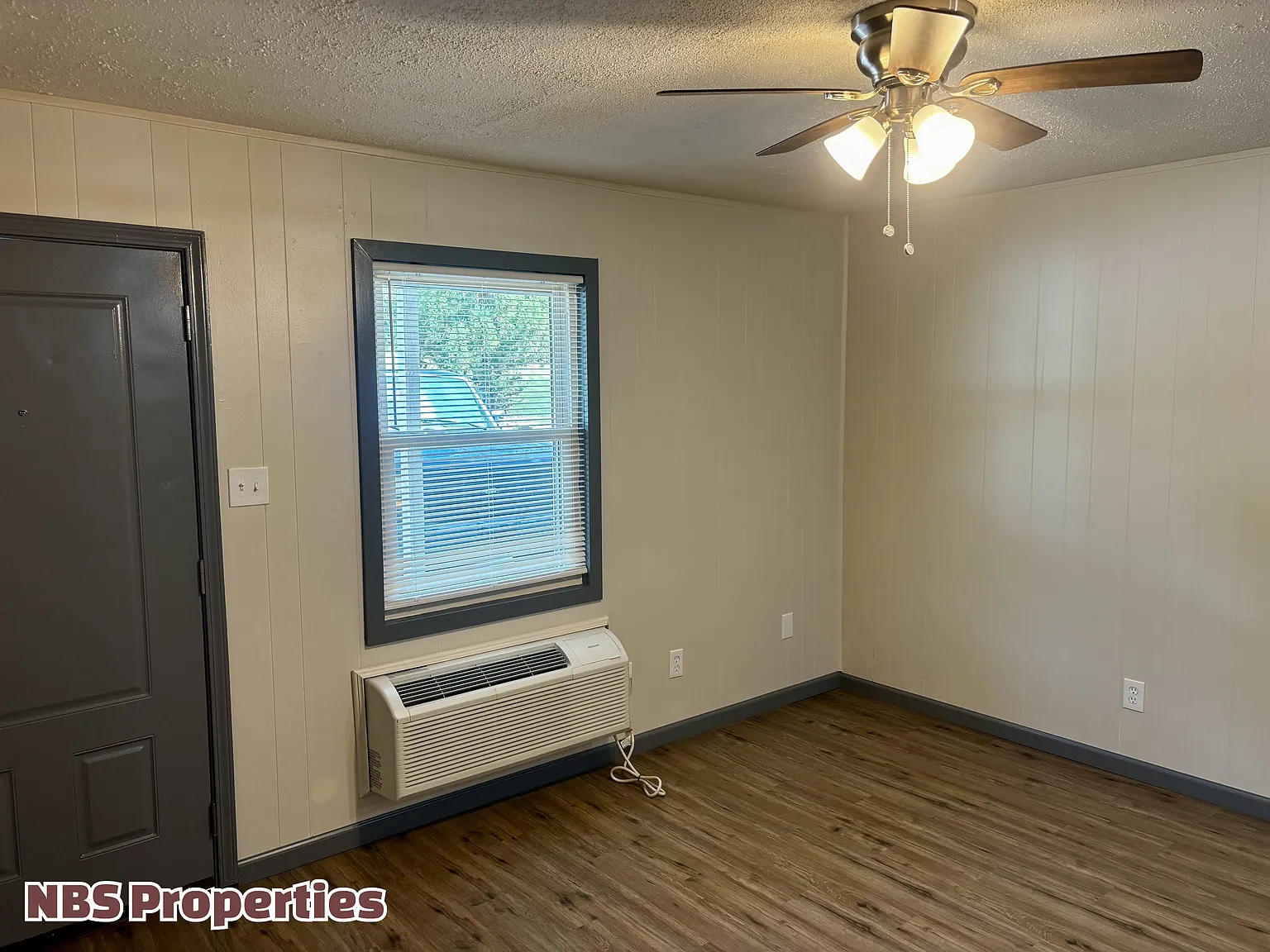 867 North Gallaher View Road Northwest - 107 — Photo 4