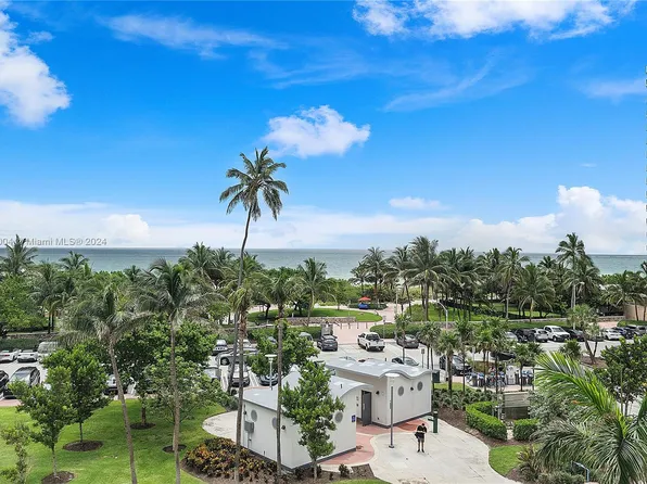 6450 Collins Ave APT 408, Miami Beach, FL 33141