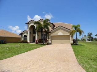 2712 NW 45th Pl, Cape Coral, FL 33993