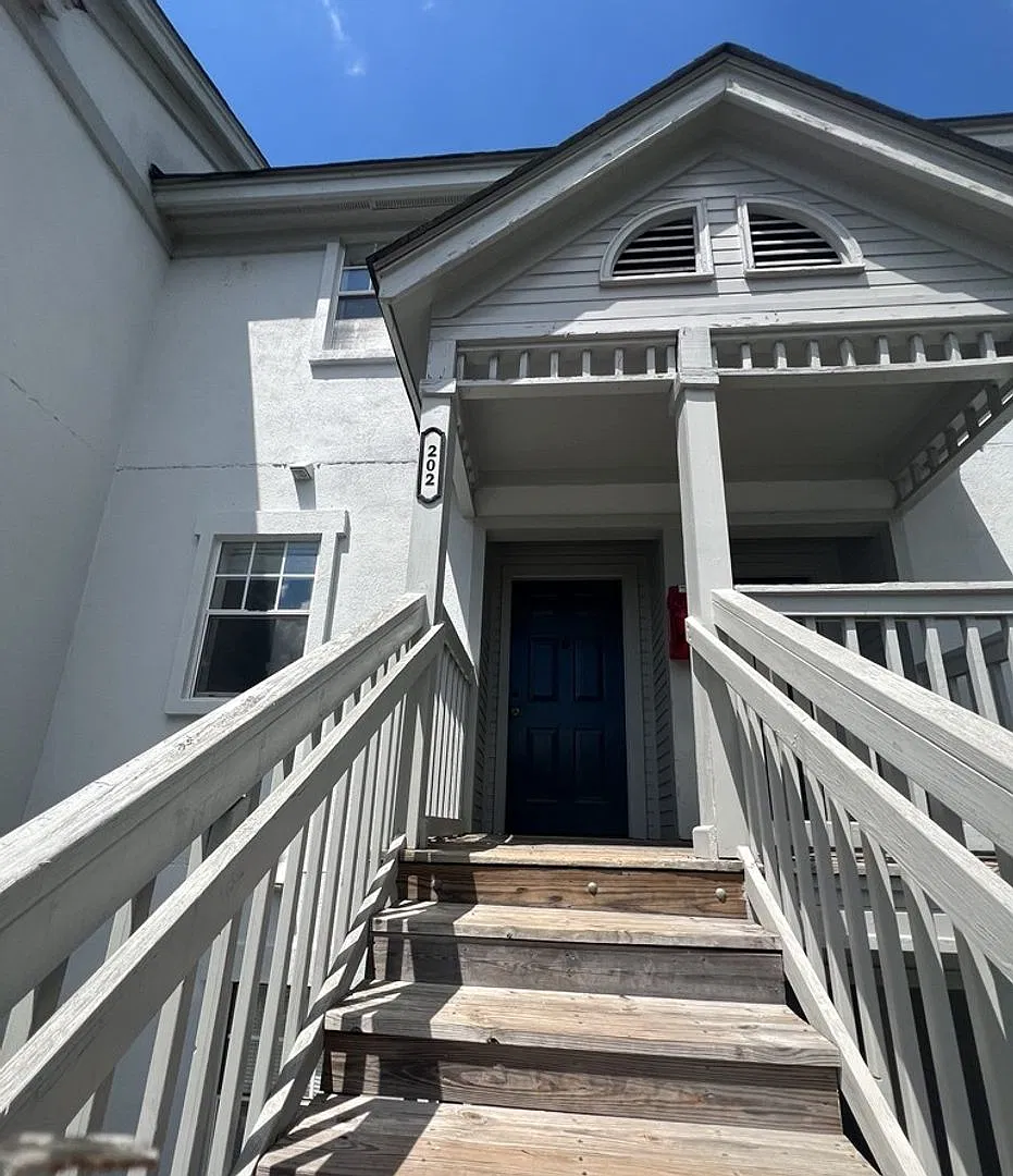Don't miss this spacious and conveniently located 2-bedroom, 2.5-bath townhome in Raleigh! — Photo 1