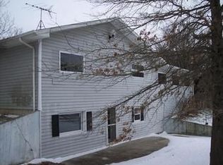 20754 N Barnes Rd, Centralia, MO 65240