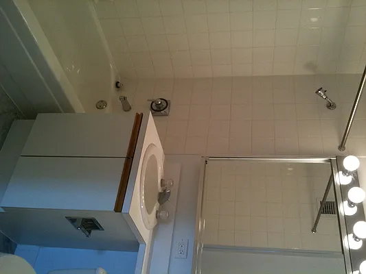 Rented by Olnick Organization | media 27