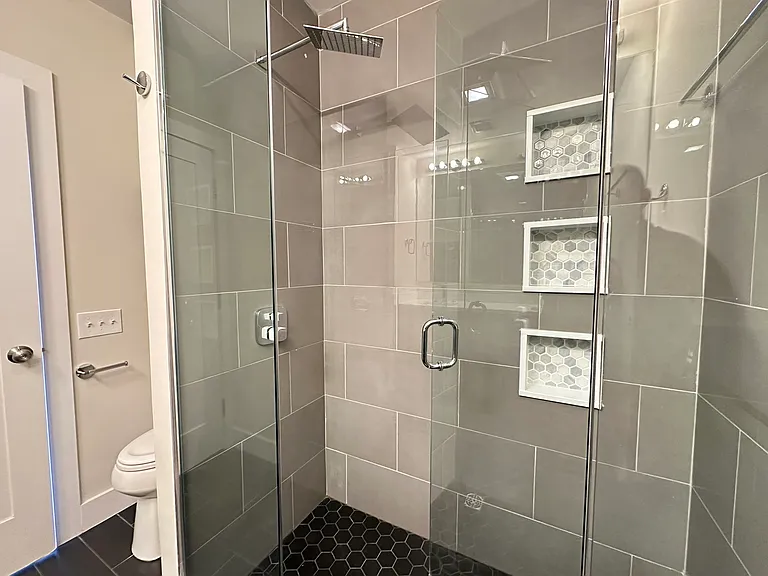 658 Massachusetts Ave #3 — Photo 31