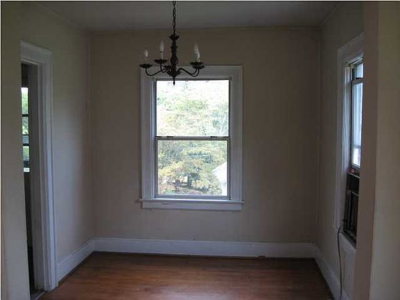 4th image of 2615 14th Ave