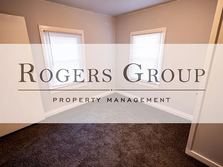 522 E Rockspring St — Photo 3